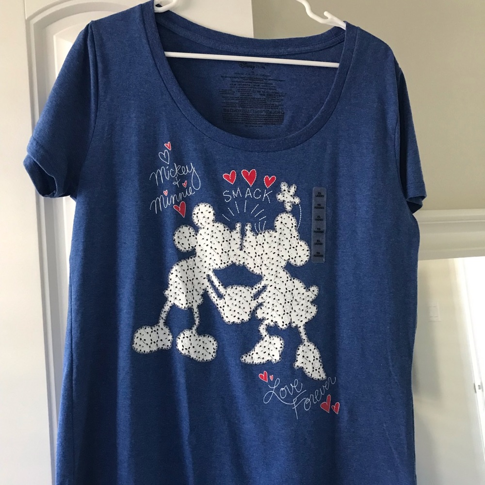 Disney Mickey and Minnie shirt-Ladies XL